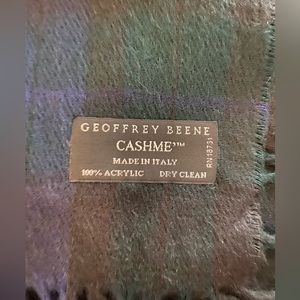 Cashme Geoffrey Beene scarf.